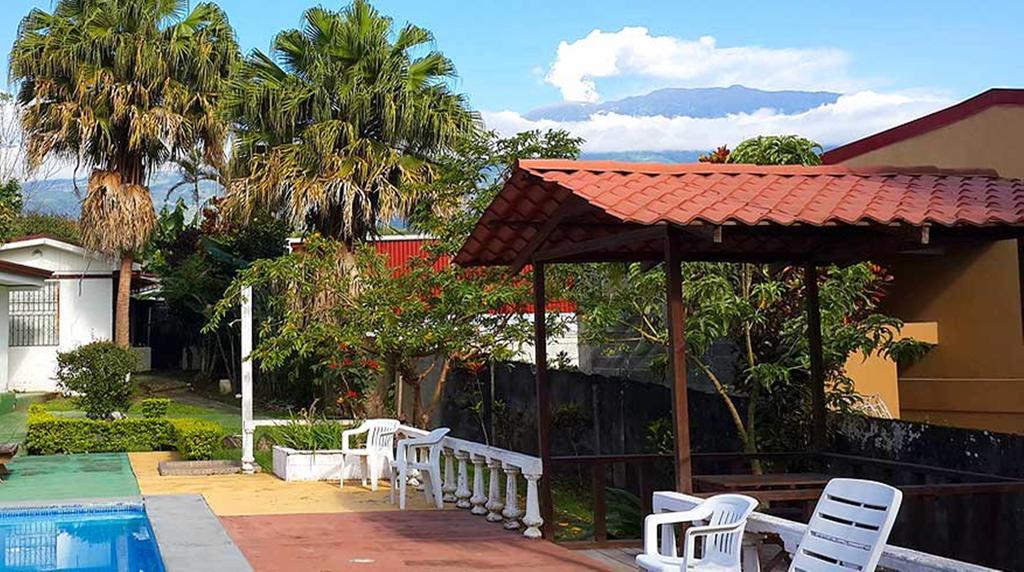 Hotel Wagelia Dominica Турріальба Екстер'єр фото